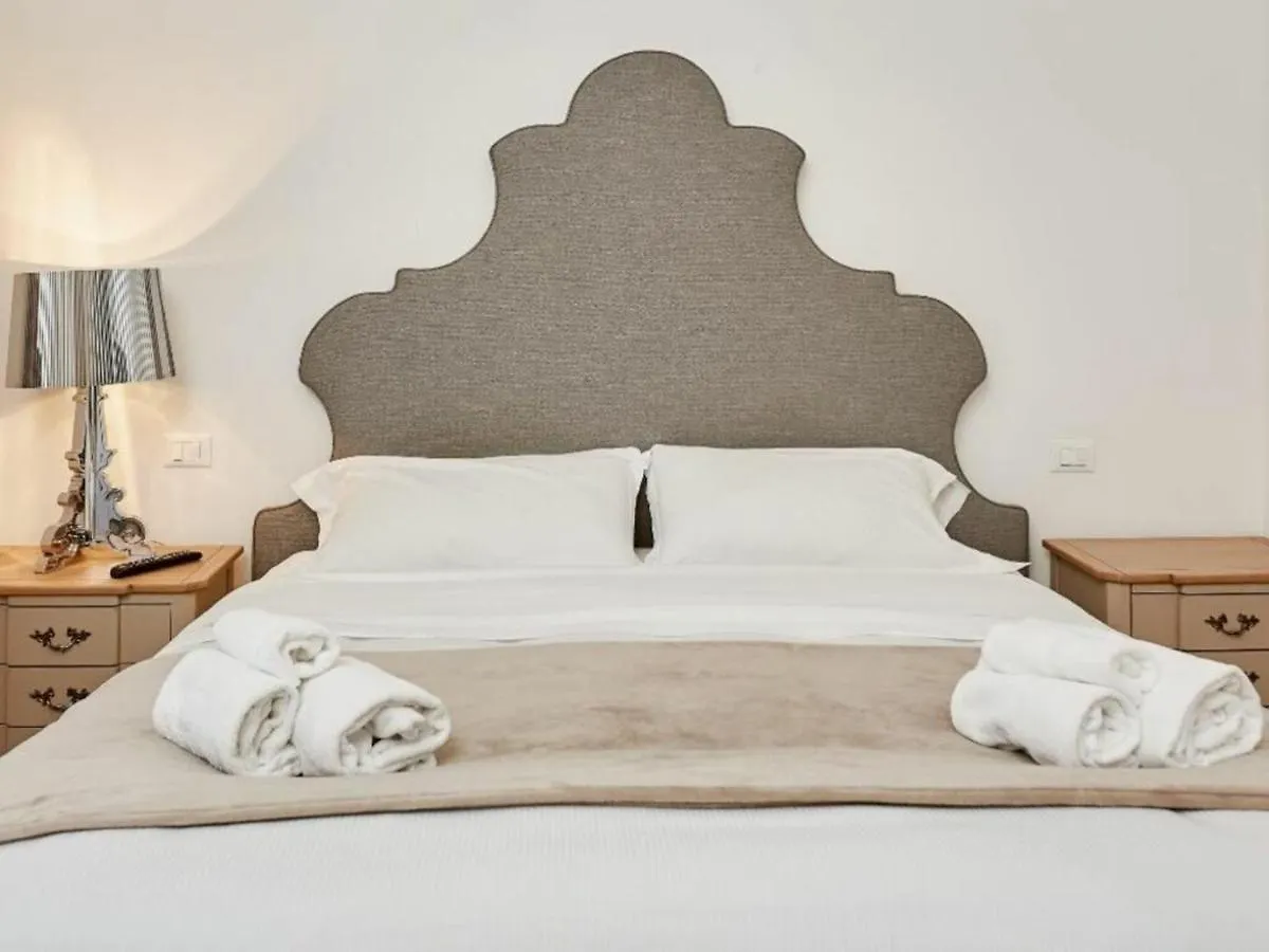 Apartment Vallazze Luxury By Halldis Milan
