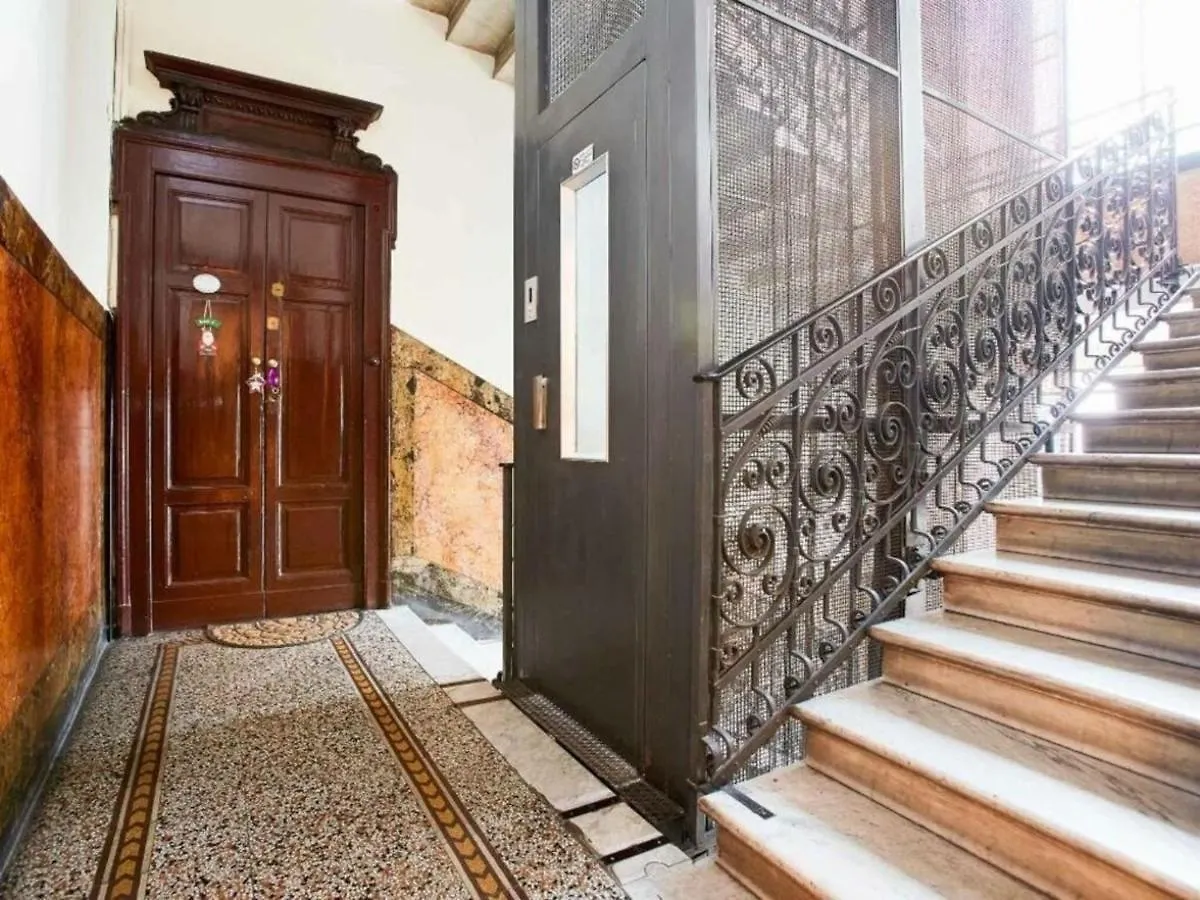 Apartment Vallazze Luxury By Halldis Milan