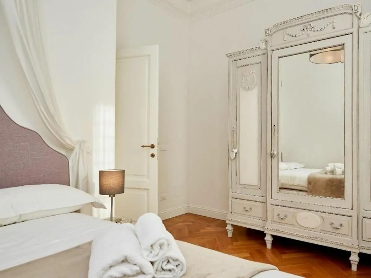Vallazze Luxury Halldis Apartment Milano