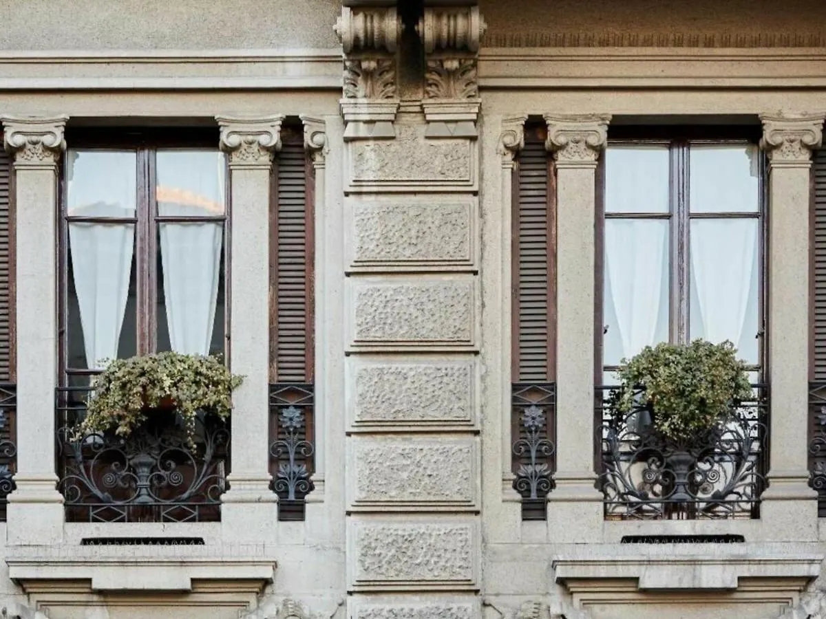 Vallazze Luxury Halldis Apartment Milano 0*,